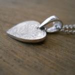 silver heart necklace heart..