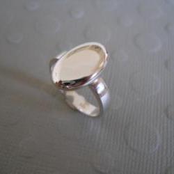 oval silver top ring