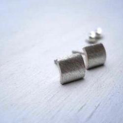 Modern contemporary studs earrings - Free Shipping